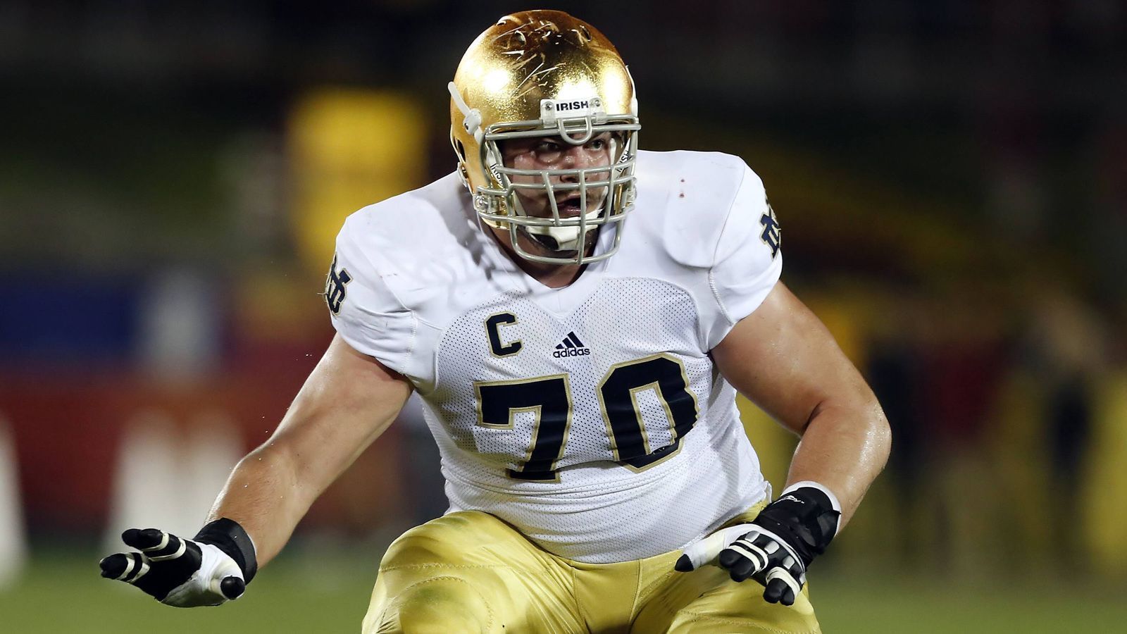 
                <strong>Offensive Line</strong><br>
                1. Notre Dame, 69 Punkte (Foto: Zack Martin)2. Wisconsin, 68 Punkte3. Florida, 66 Punkte
              