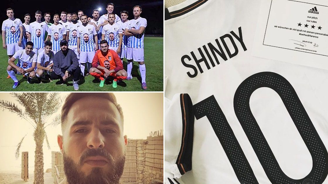 <strong>Shindy: FC Bayern München</strong><br>
                Shindy, gebürtiger Schwabe, wohnt in München und scheint dort eine gewisse Sympathie für den Rekordmeister entwickelt zu haben. Sein Song "Bayern Freestyle" ist voller Anspielungen auf den FCB: "Ich führ mich in Bayern auf wie Trapattoni". Witzig: Shindy sponsorte seinen früheren Amateur-Klub SpVgg Bissingen mit einem neuen Trikotsatz, auf dem sein Gesicht abgebildet ist.