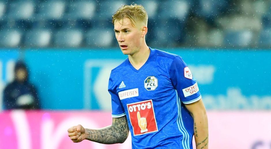 
                <strong>Abwehr: Marvin Schulz (FC Luzern)</strong><br>
                Sprung in die Schweizer Super League: Dort spielt Marvin Schulz für den FC Luzern. Als Stammverteidiger des Erstligisten macht er einen guten Job und verpasste in dieser Spielzeit einzig 52 Minuten. Schulz kommt aus der Jugend von Borussia Mönchengladbach und steigert wöchentlich seinen Marktwert.
              