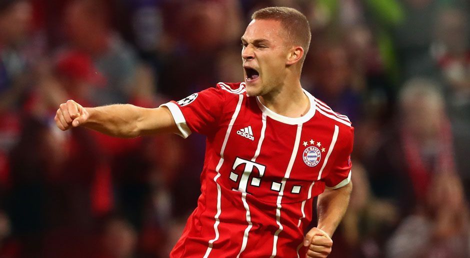 
                <strong>Joshua Kimmich</strong><br>
                Das neue Münchner "Kopfballungeheuer". Ist nach Comans Flanke mit seinen 1,76 Metern zur Stelle, als er den Kopfball wunderschön ins lange Eck platziert. Auch sonst auf seiner rechten Seite durchaus umtriebig. ran-Note: 2
              