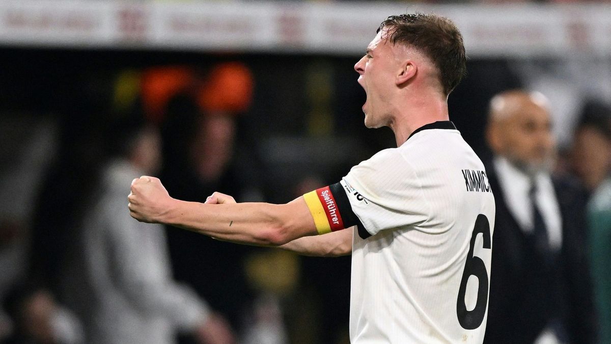 Joshua Kimmich jubelt in Dortmund