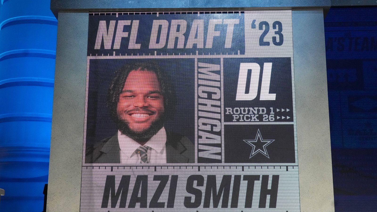 <strong>26. Pick: Mazi Smith (DT, Dallas Cowboys)</strong><br>- Vertrag unterschrieben: ja<br>- Signing Bonus:&nbsp;6.654.324 Dollar<br>- Gesamtgehalt:&nbsp;13.274.696&nbsp;Dollar
