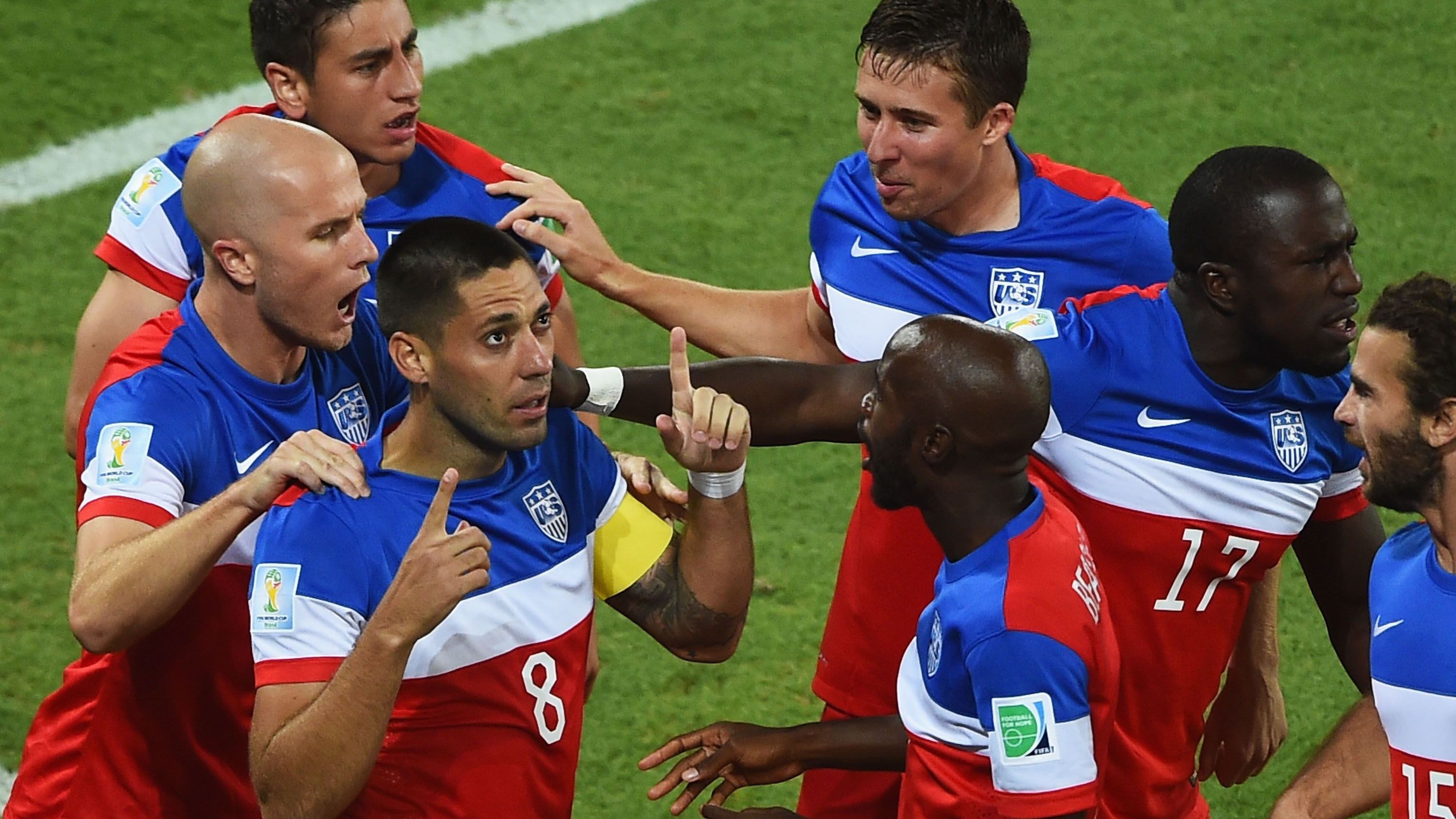 <strong>Platz 15: Clint Dempsey (USA) - 29 Sekunden</strong><br>Turnier: WM 2014 in Brasilien<br>Spiel: Vorrunde gegen Ghana 2:1<br>Besonderes: Die Fifa gab zunächst an, das Tor sei nach 34 Sekunden gefallen. Dies wurde später korrigiert.