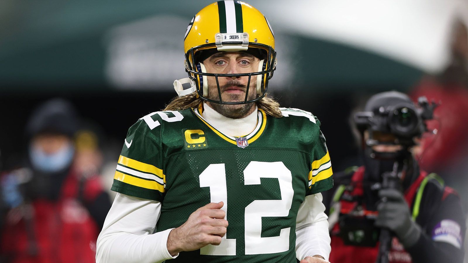 
                <strong>Der Bestbezahlte</strong><br>
                &#x2022; Aaron Rodgers (Quarterback, Green Bay Packers)<br>&#x2022; Gehalt in der Saison 2022: rund <strong>50,3 Millionen US-Dollar</strong><br>
              