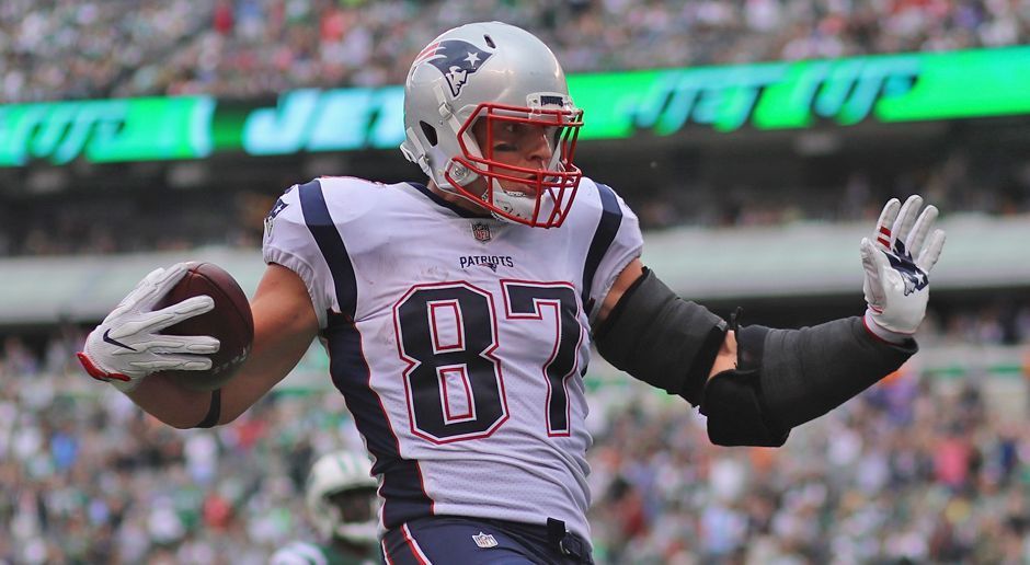 
                <strong>Platz 10: Rob Gronkowski - 342.183 Stimmen</strong><br>
                Tight EndNew England Patriots4 Pro-Bowl-Nominierungen (2011, 2012, 2014, 2015)
              