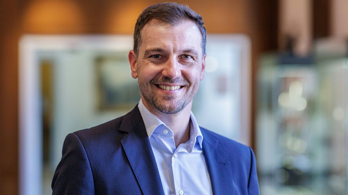 Neue Arbeitskleidung für Timo Boll