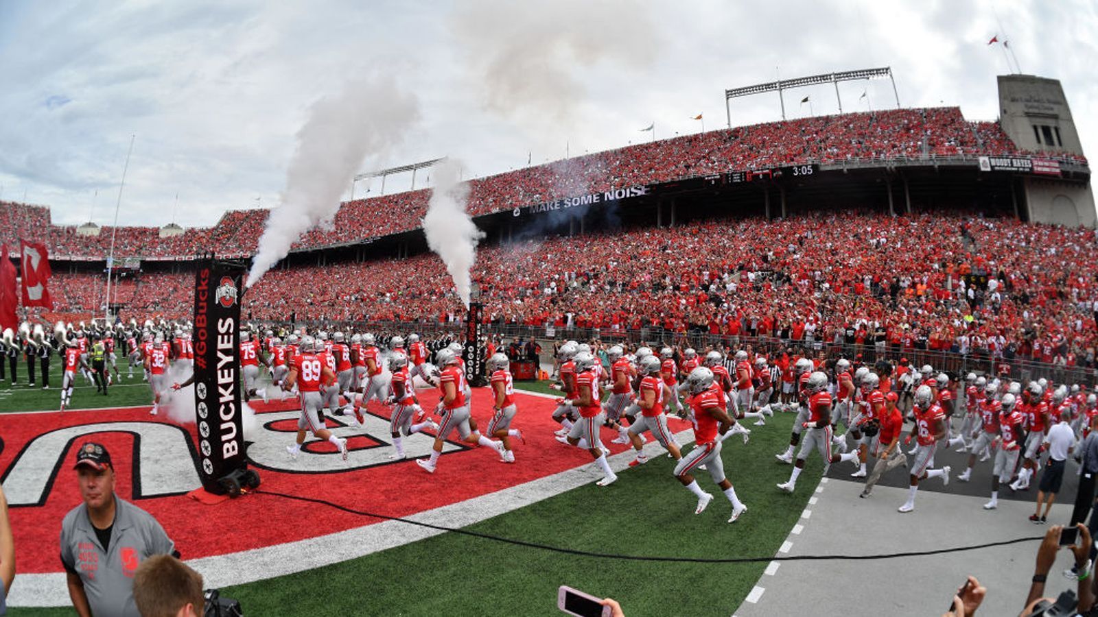 <strong>Platz 3: Ohio Stadium</strong><br>
                Kapazität: 102.780 <br>Heimteam: Ohio State Buckeyes
