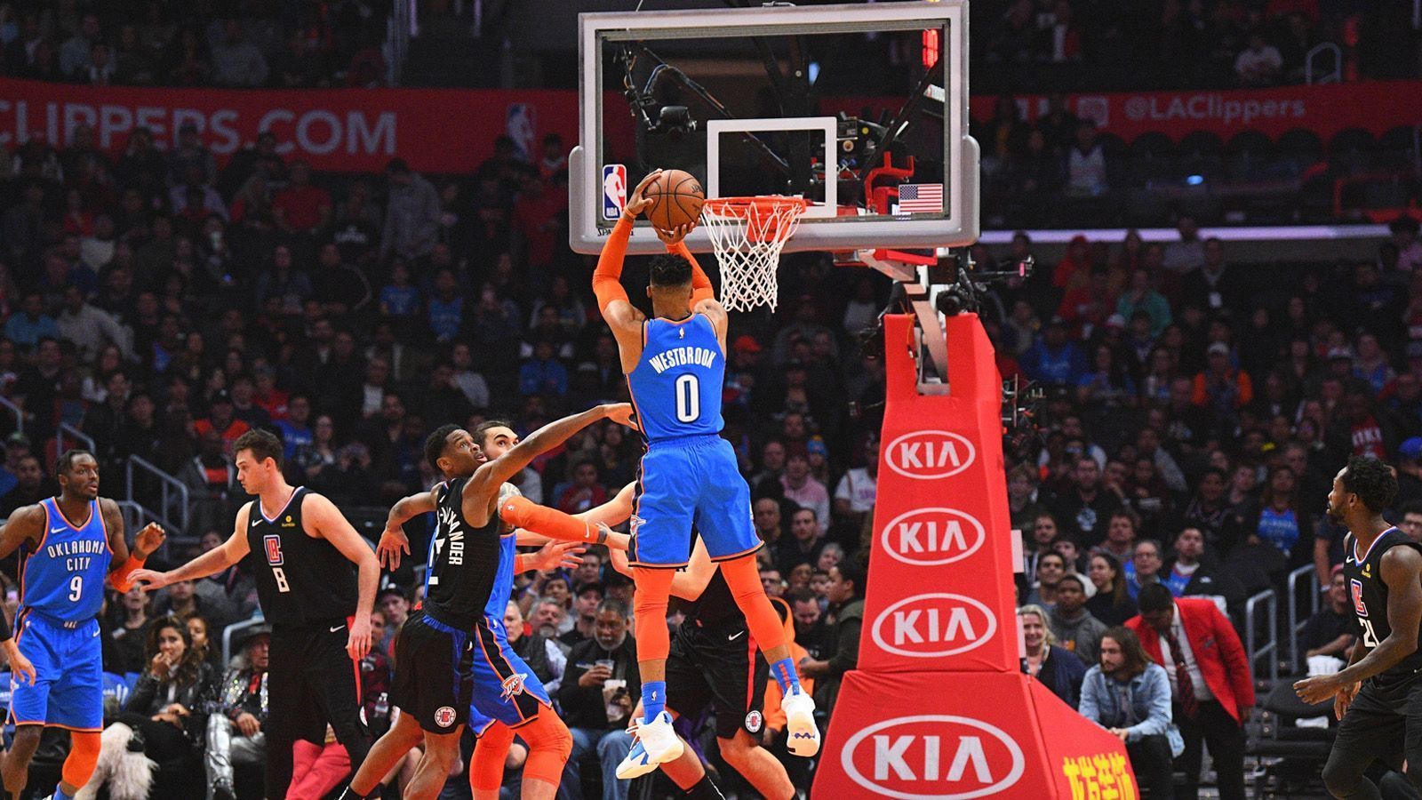 
                <strong>Platz 18: Oklahoma City Thunder</strong><br>
                Franchise-Wert: 1,475 Milliarden Dollar
              