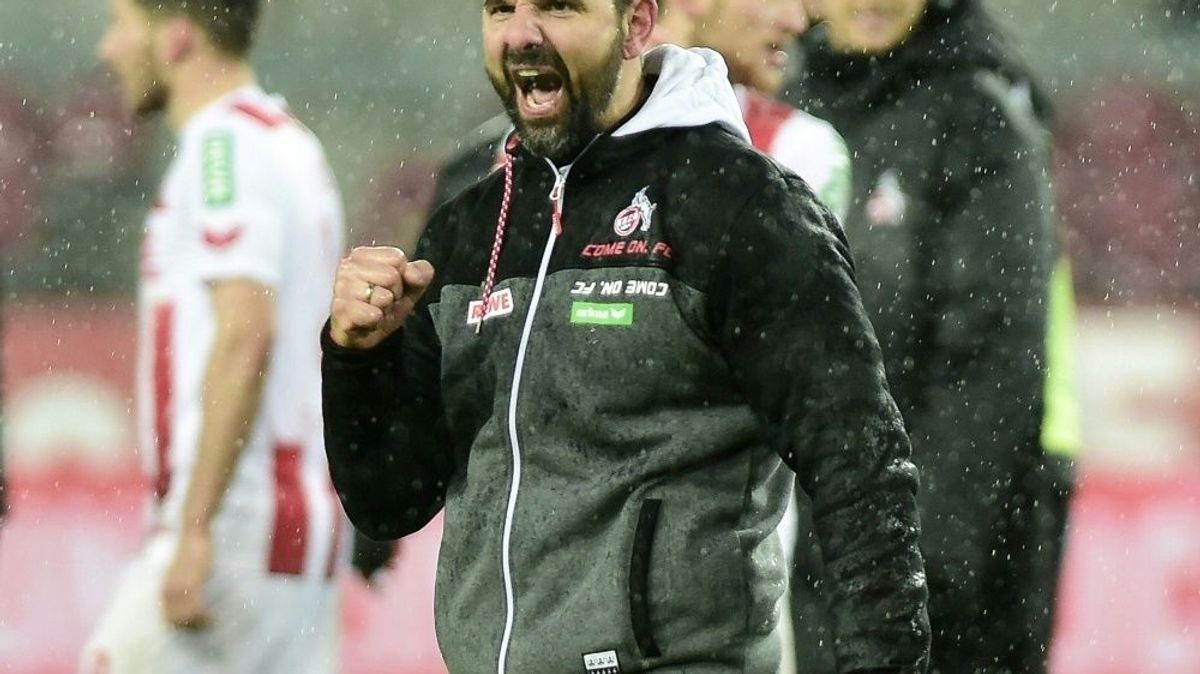 Stefan Ruthenbeck bleibt Trainer in Köln