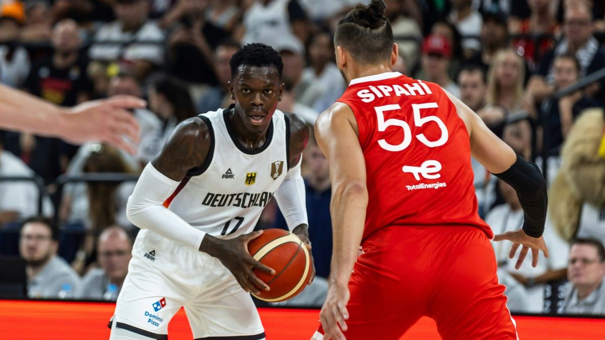 Deutschlands Kapitän Dennis Schröder