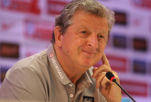 
                <strong>Platz 2: Roy Hodgson (England)</strong><br>
                Der Teammanager der "Three Lions" knackt sogar die 4-Millionen-Grenze. Roy Hodgson soll das englische Nationalteam endlich wieder zu Erfolgen führen und bekommt dafür jährlich 4.333.141 Euro überwiesen.
              