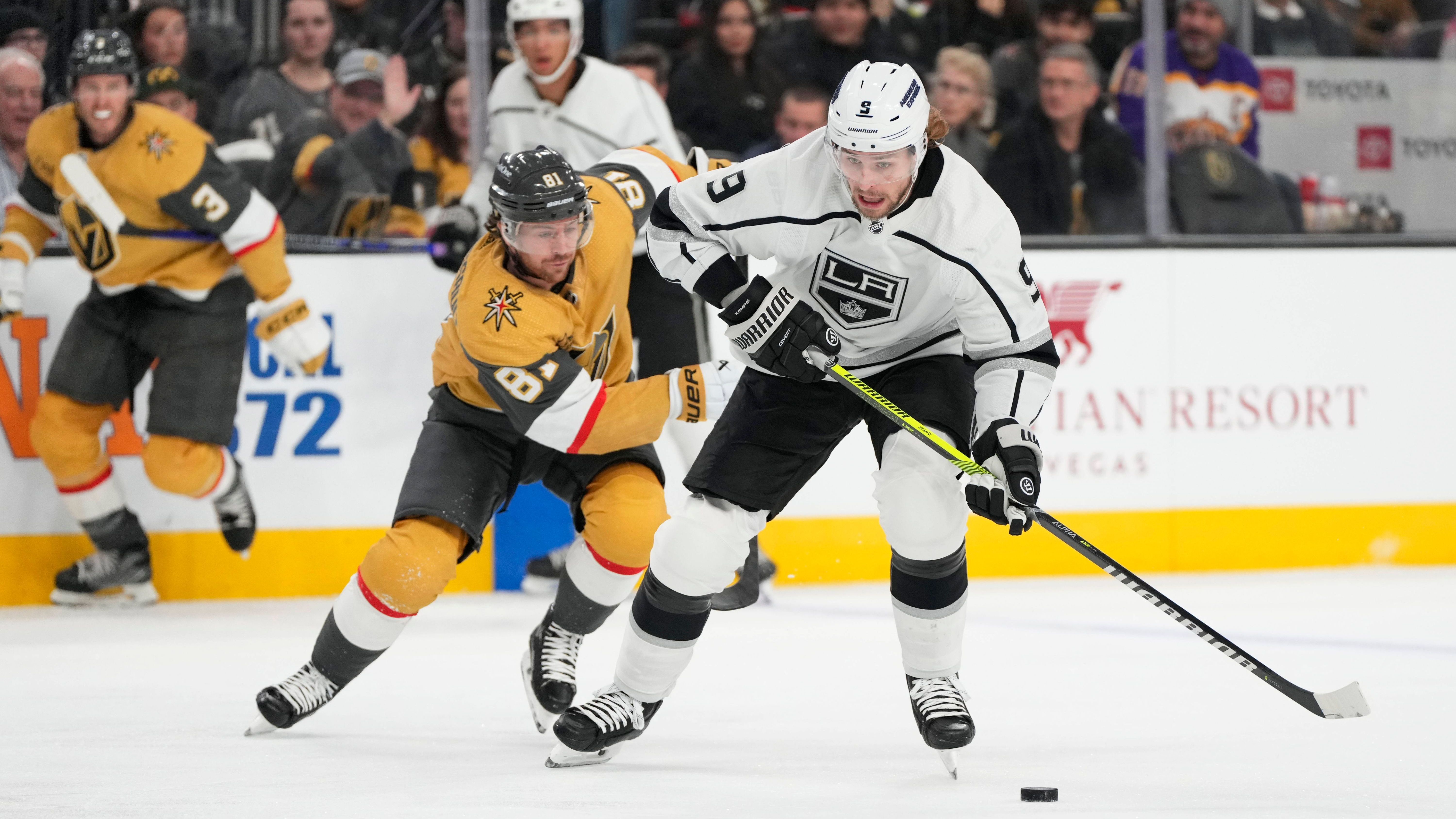 <strong>Der Gegner: Los Angeles Kings</strong><br>Gegen die Kings hatten Draisaitl und Co. 2023/24 die Nase vorn. In vier Duellen gingen die Oilers dreimal als Sieger vom Eis. Bereits in den vergangenen beiden Jahren trafen die Oilers in der ersten Playoff-Runde auf die Kings. Beide Male war das Team von Leon Draisaitl siegreich.