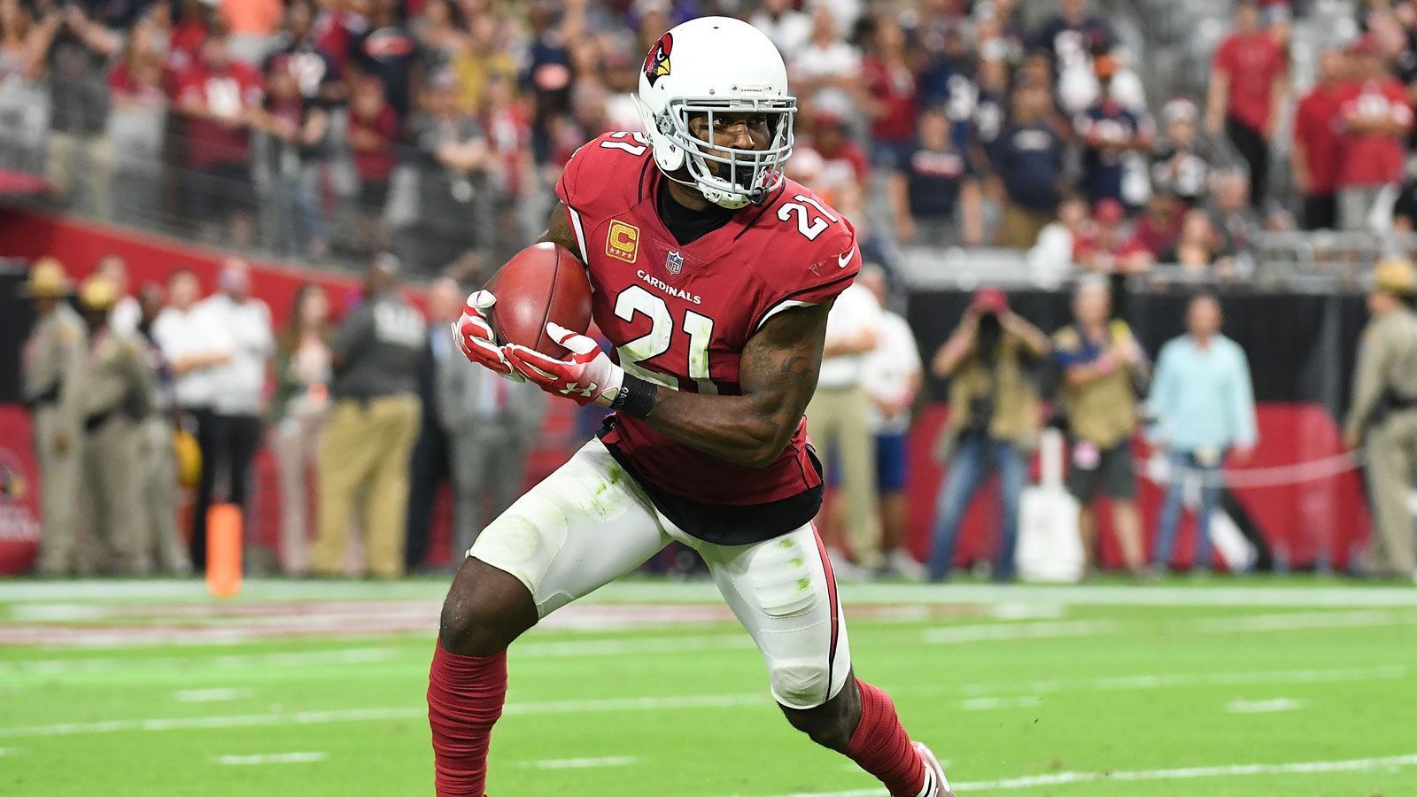 
                <strong>Platz 46: Patrick Peterson</strong><br>
                Position: CornerbackTeam: Arizona CardinalsPlatzierung im Vorjahr: 23
              