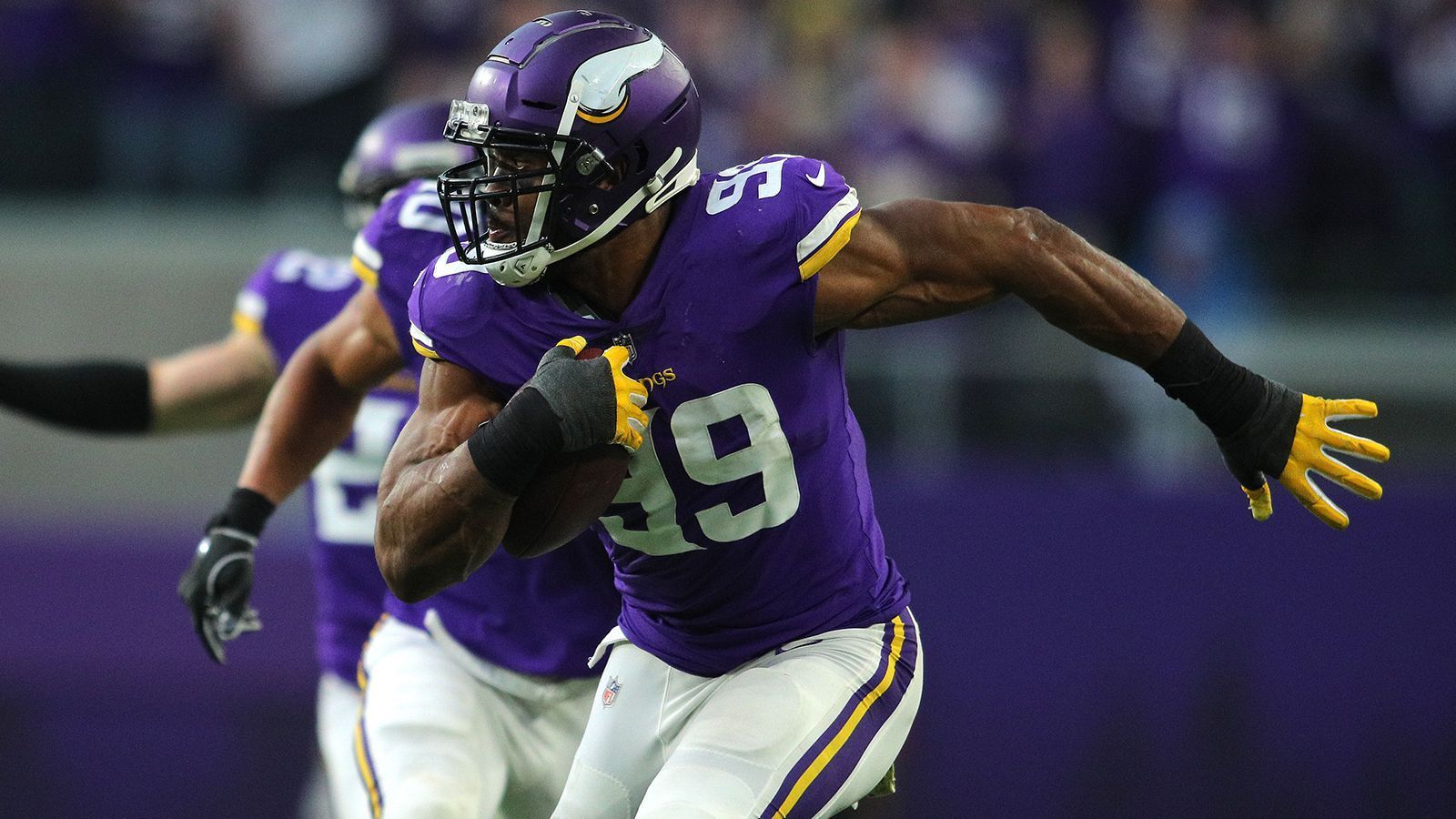 <strong>Platz 7: Danielle Hunter</strong><br>Team: Houston Texans<br>Sacks letzte Regular Saison: 16,5<br>Solo Tackles letzte Regular Season: 54