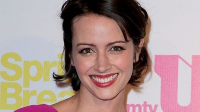 Profile image - Amy Acker