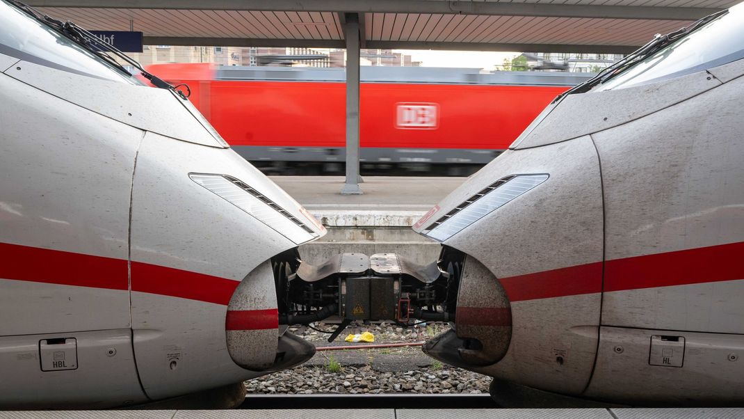 Ein waghalsiges Unterfangen unternahm ein Schwarzfahrer aus Bayern, um nach Lübeck zu kommen.