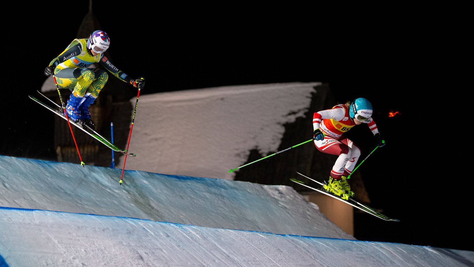 
                <strong>Freestyle-Skiing: Mixed-Teamwettbewerb im Springen</strong><br>
                Das Freestyle-Skiing fasst sechs Geschicklichkeitsdisziplinen des alpinen Skisports zusammen und ist in Teilen seit 1992 olympisch. Die Disziplin besteht aus den sechs Elementen: Springen, Buckelpiste, Half Pipe, Big Air, Skicross und Slopestyle. Neben je sechs Einzelwettbewerben für Männer und Frauen wird es in Peking erstmals auch einen Mixed-Teamwettbewerb in der Kategorie Springen geben. Insgesamt nehmen rund 284 Athleten an den Wettkämpfen des Freestyle-Skiing teil. 
              