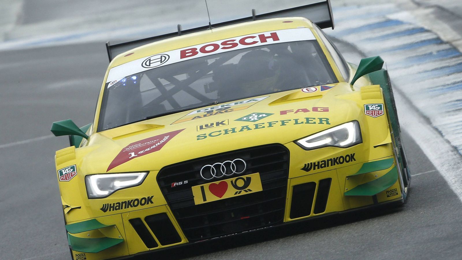 
                <strong>2013: Audi RS 5 DTM</strong><br>
                Mike Rockenfeller
              