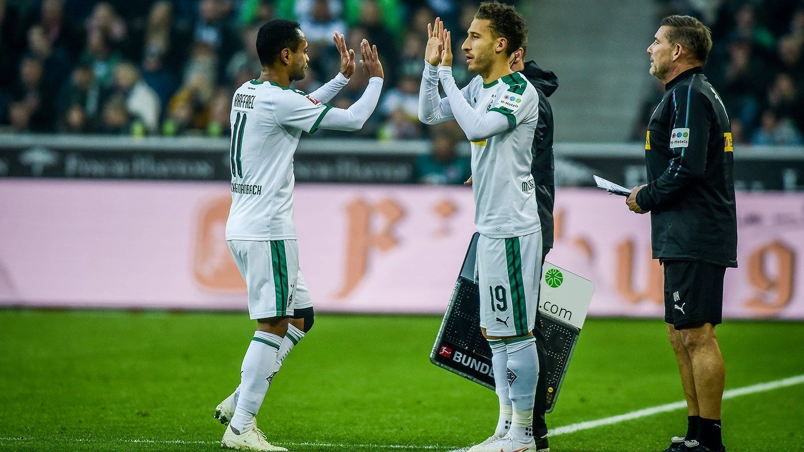 
                <strong>Auslaufende Verträge: Borussia Mönchengladbach</strong><br>
                Fabian Johnson, Rafael, Tobias Strobl (Verträge laufen aus)
              