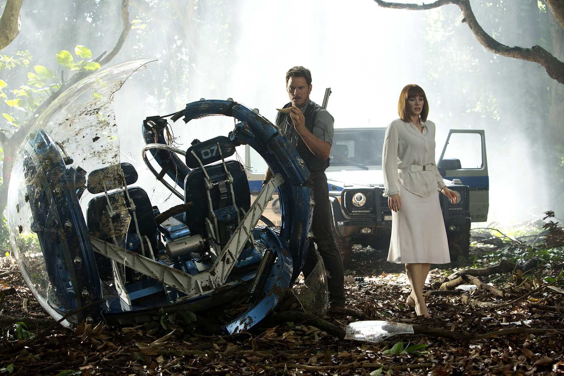 Jurassic-World-3D-05-Universal-Pictures