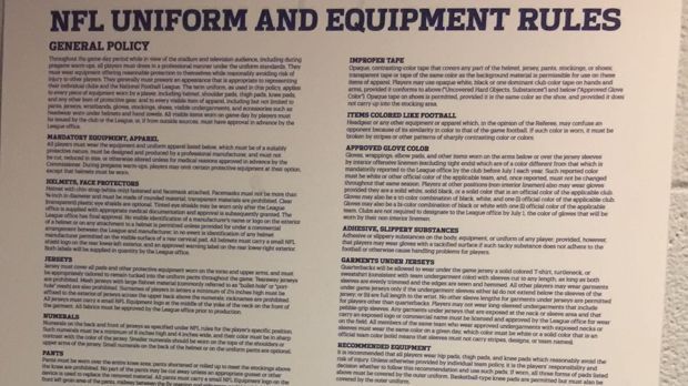 
                <strong>NFL Uniform and Equipment Rules</strong><br>
                Kleidung und Ausstattung der Sportler sind in der NFL ebenfalls streng reglementiert. 
              