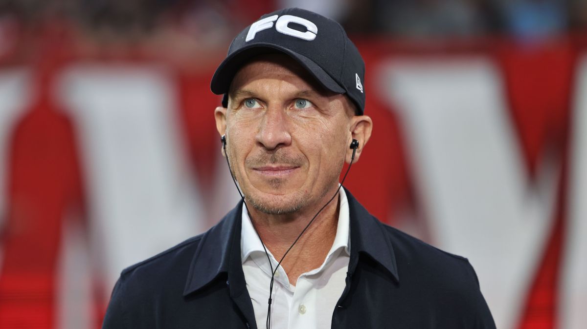 1. FC Köln v SSV Jahn Regensburg - Second Bundesliga