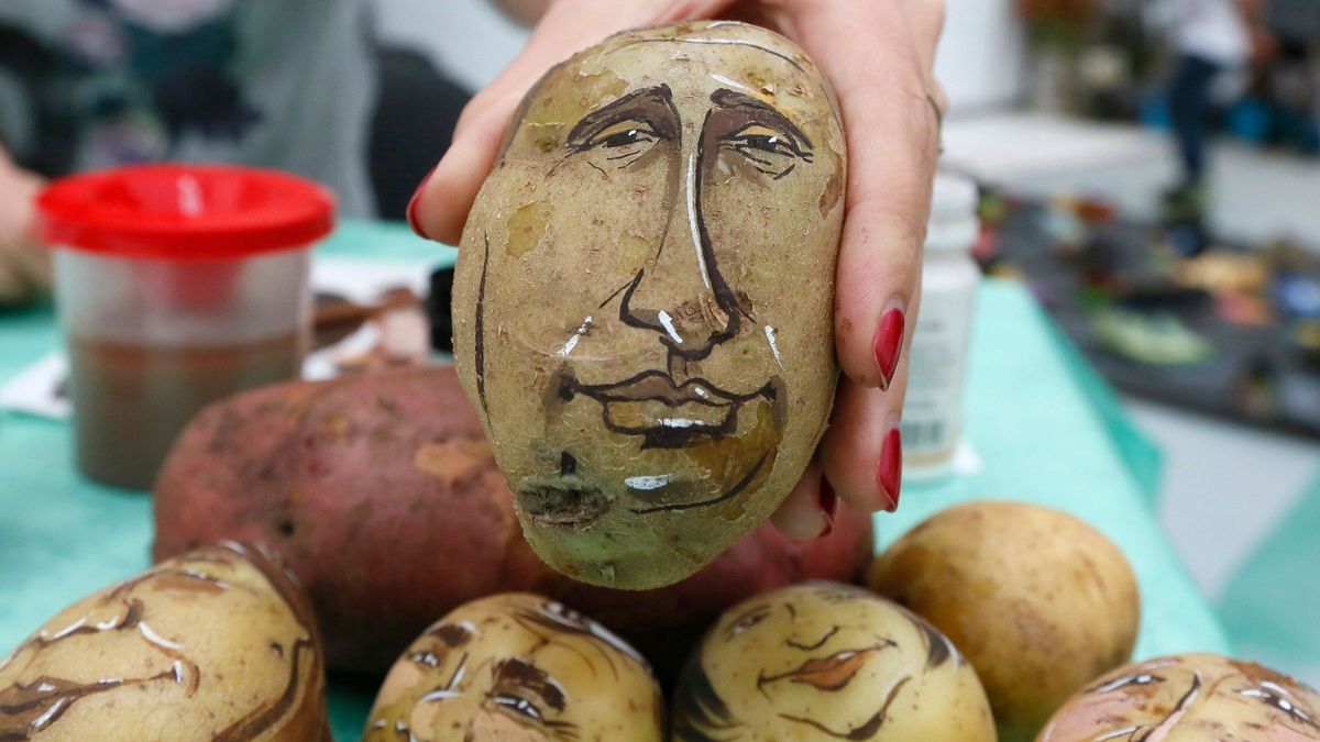 Russlands Machthaber Putin gehen die Kartoffeln aus und auch der enge Verbündete Belarus kann kaum helfen. 