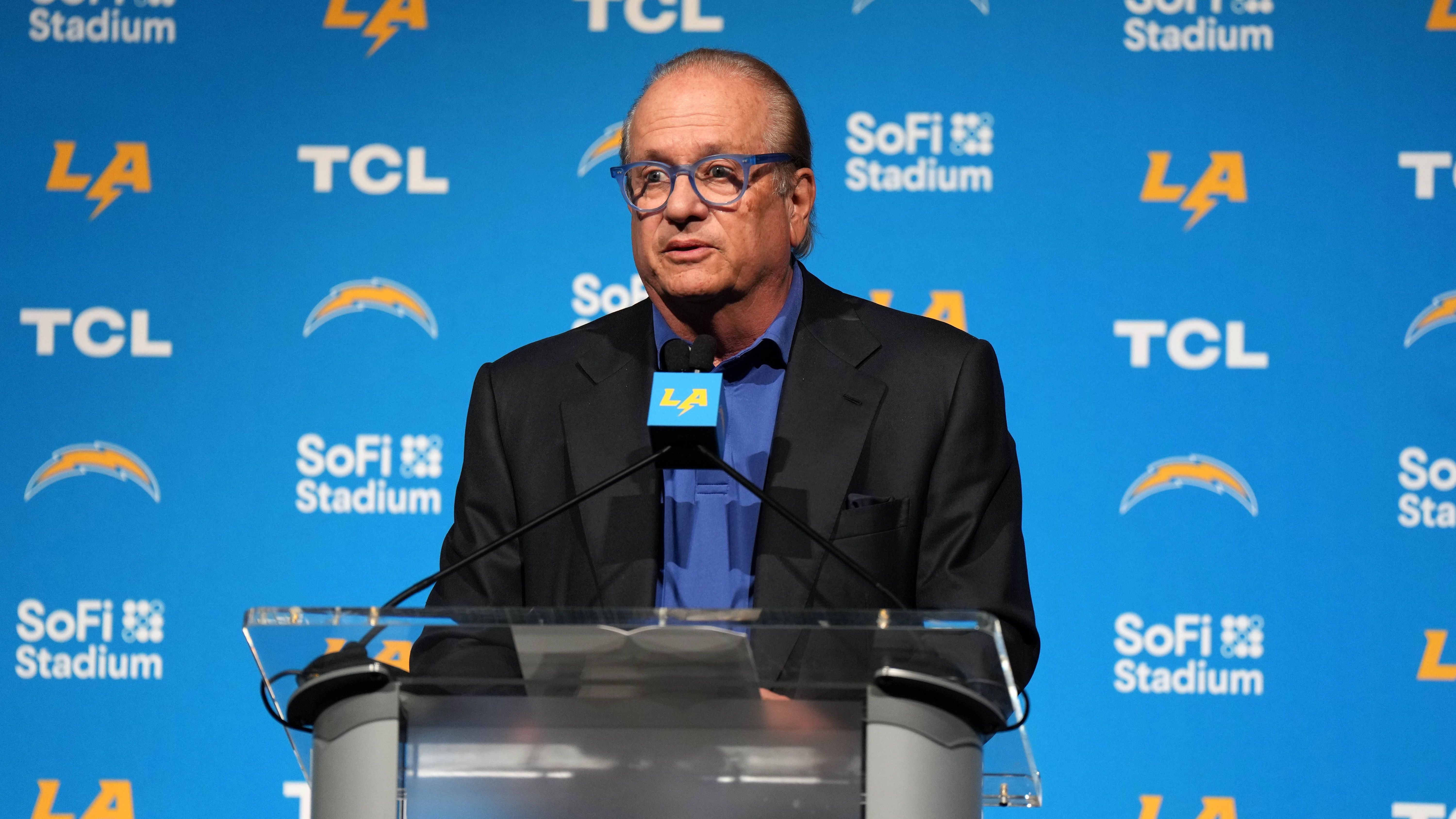 <strong>Dean Spanos (Los Angeles Chargers)</strong><br>Note C+