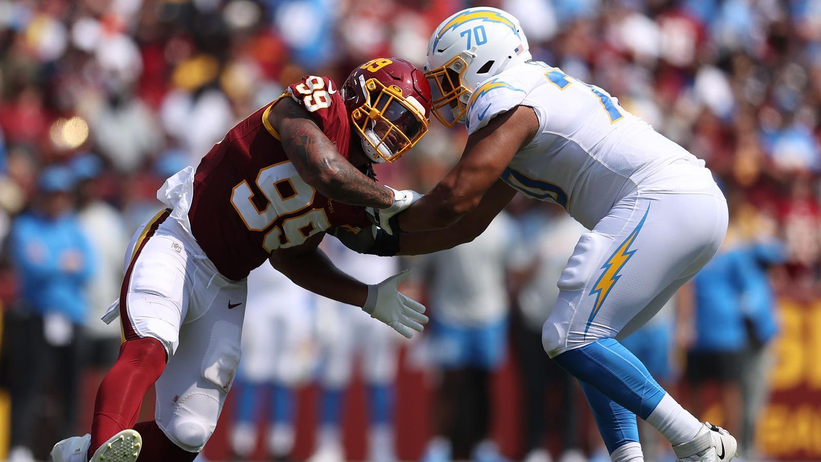 
                <strong>Platz 5: Los Angeles Chargers</strong><br>
                Auch die Chargers holten in der ersten Runde einen Offensive Tackle - und was für einen. Rashawn Slater überzeugt seit Tag eins und ist genau das, was L.A. brauchte: einen dominanten Beschützer für Justin Herbert. Zudem ist Cornerback Asante Samuel Jr., der mit dem zweiten Pick verpflichtet wurde, ein guter Passverteidiger, der auch schon zwei Interceptions auf dem Konto hat. Wide Receiver Josh Palmer und Running Back Larry Rountree komplettieren den starken Draft. Beide Youngster fungieren als Rollenspieler und setzten positive Akzente.
              