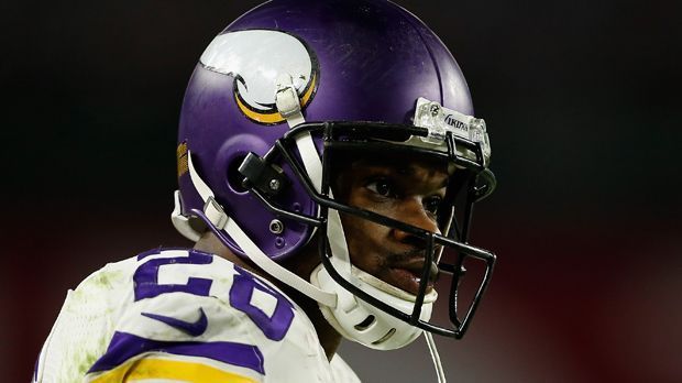 
                <strong>Platz 10: Adrian Peterson (Runningback/ Minnesota Vikings)</strong><br>
                Platz 10: Adrian Peterson (Running Back/ Minnesota Vikings) - 475.630 Stimmen
              