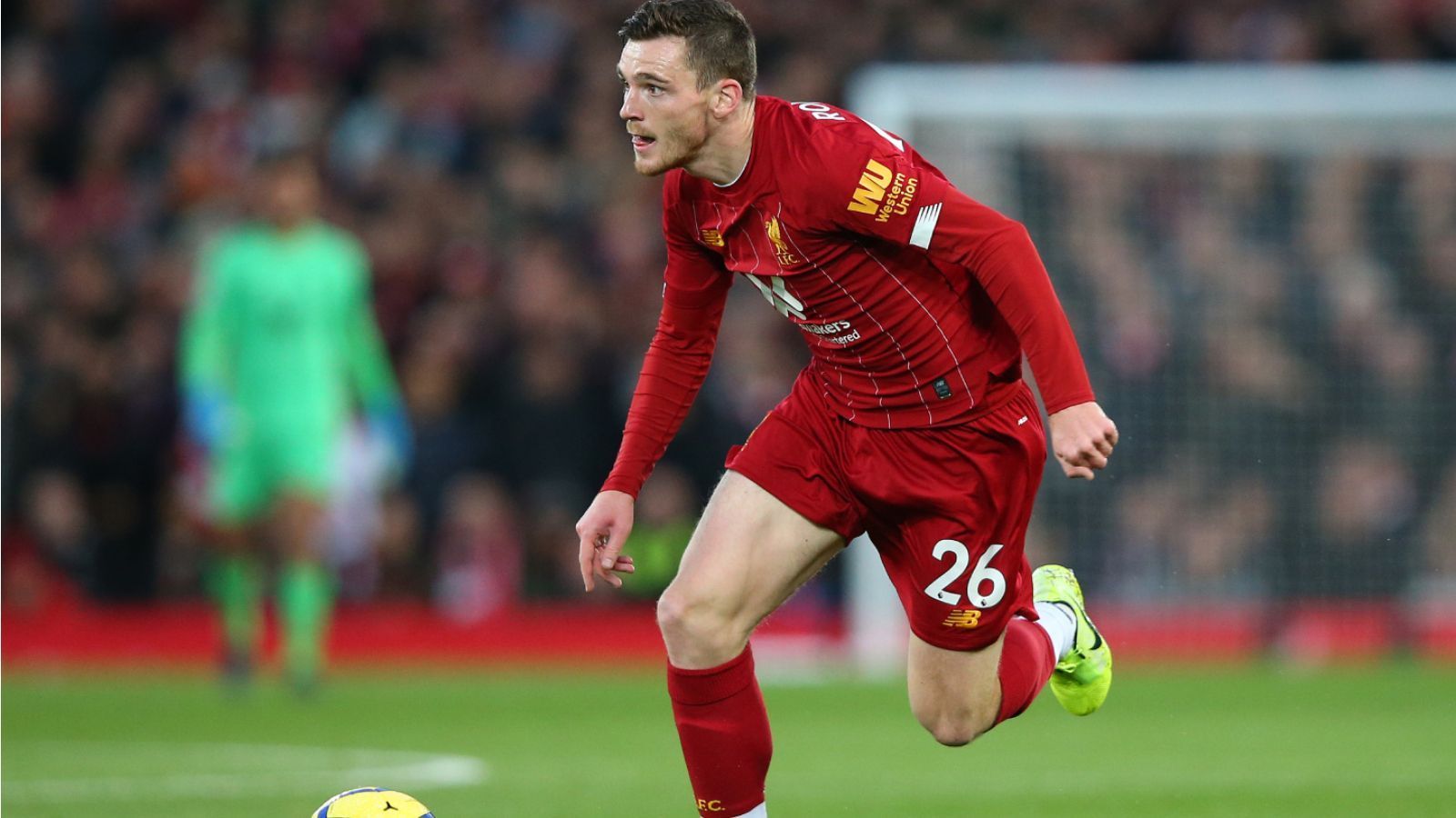 
                <strong>Andrew Robertson (FC Liverpool) </strong><br>
                Der schottische Linksverteidiger ist einer von drei Liverpool-Abwehrspielern in der UEFA-Elf des Jahres. Doch mit seinen Flankenläufen agiert er oft als weiterer offensiver Flügelspieler und macht die "Reds" offensiv so noch unberechenbarer. Auch in der aktuellen Rekordsaison führt auf der linken Seite kaum ein Weg am Schotten vorbei. Robertson ist in der 19-jährigen Geschichte dieses Teams der erste Schotte, der nominiert wurde.
              