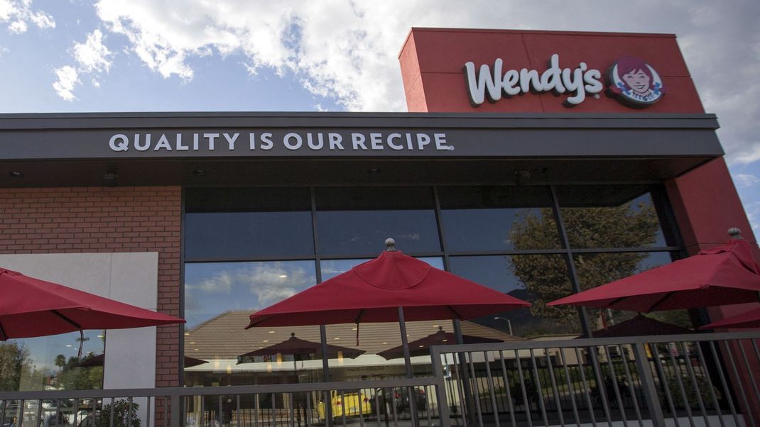 WENDY'S-PRICING/