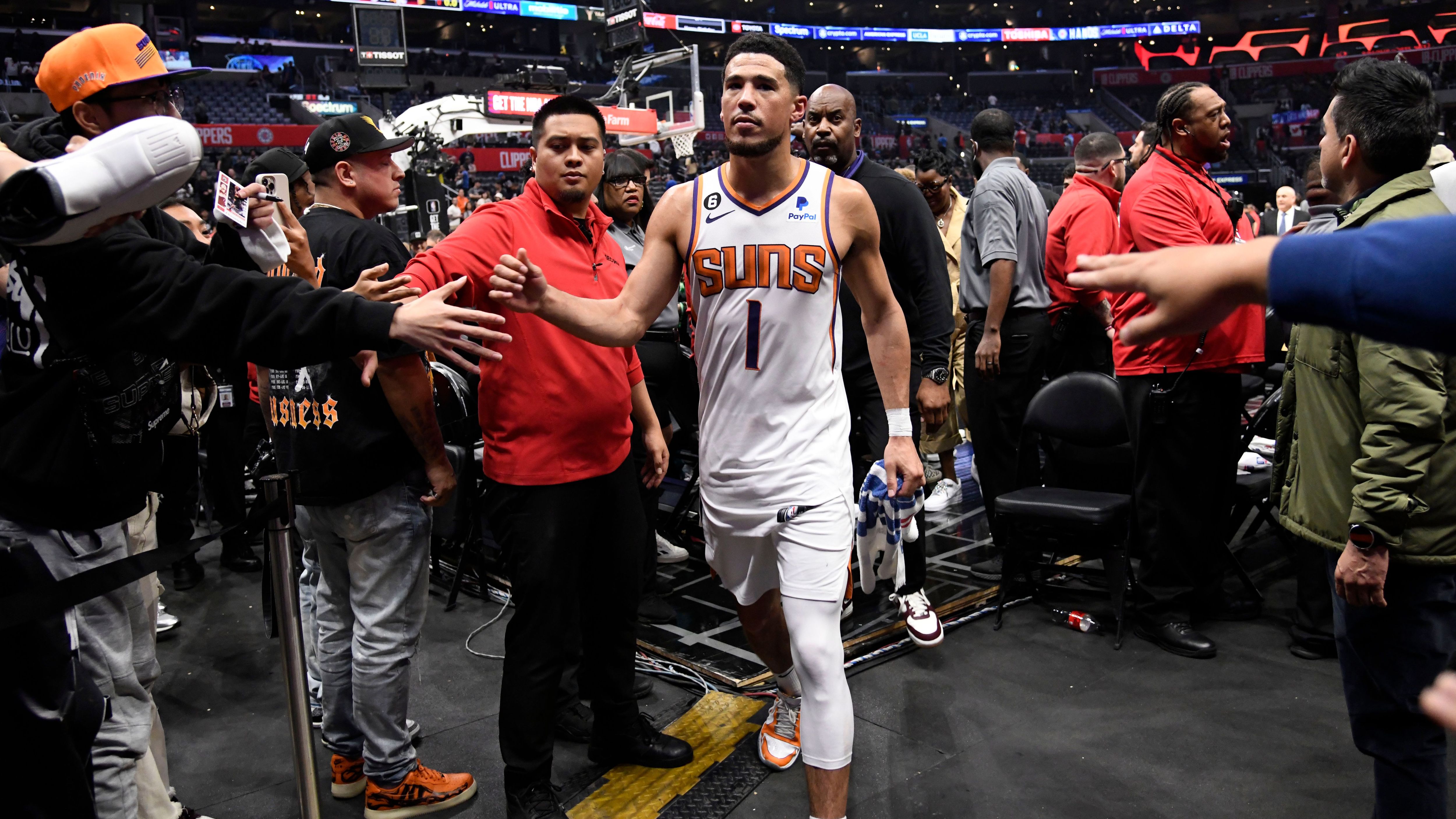 <strong>Postseason-Gehälter: Das verdienen die NBA-Teams in den Playoffs</strong><br>Erste Runde Playoffs: 6.439.658 Dollar (402.479 Dollar pro Team)
