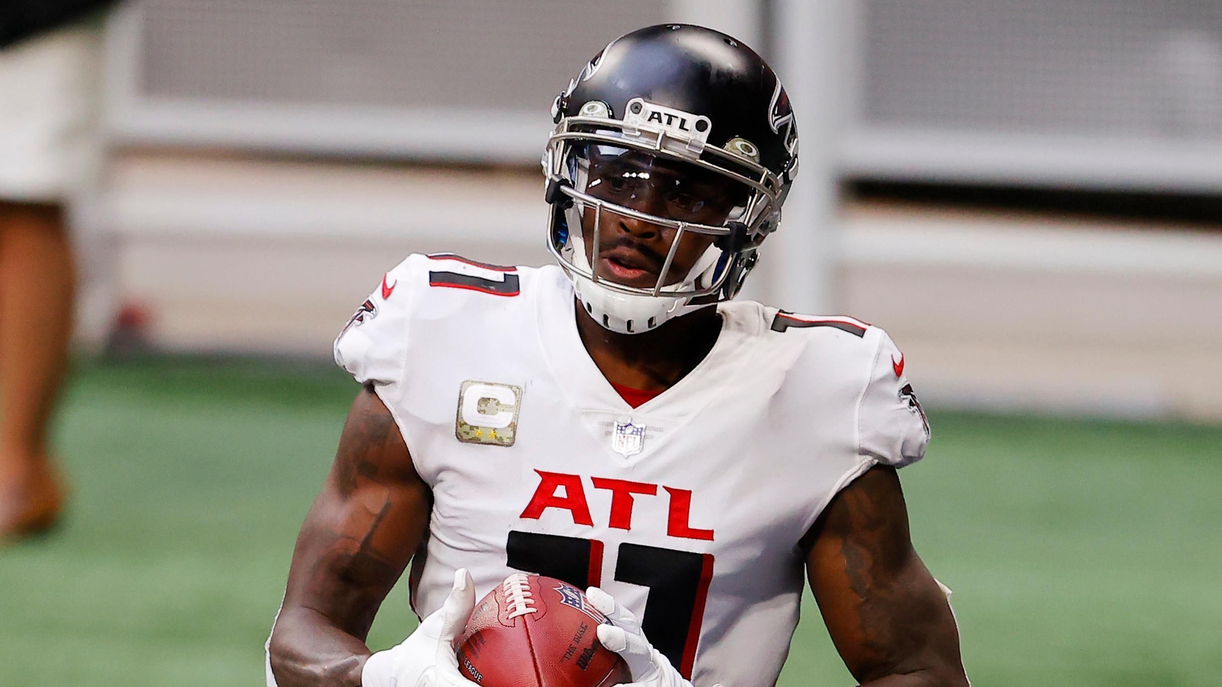 
                <strong>Geteilter 13. Platz: Julio Jones</strong><br>
                &#x2022; Team: Tennessee Titans -<br>&#x2022; Quote: +2.400 (bei einem Einsatz von 100 US-Dollar gewinnt man 2.500 US-Dollar) -<br>&#x2022; Receiving Yards 2020: 771 (41. Platz)<br>
              