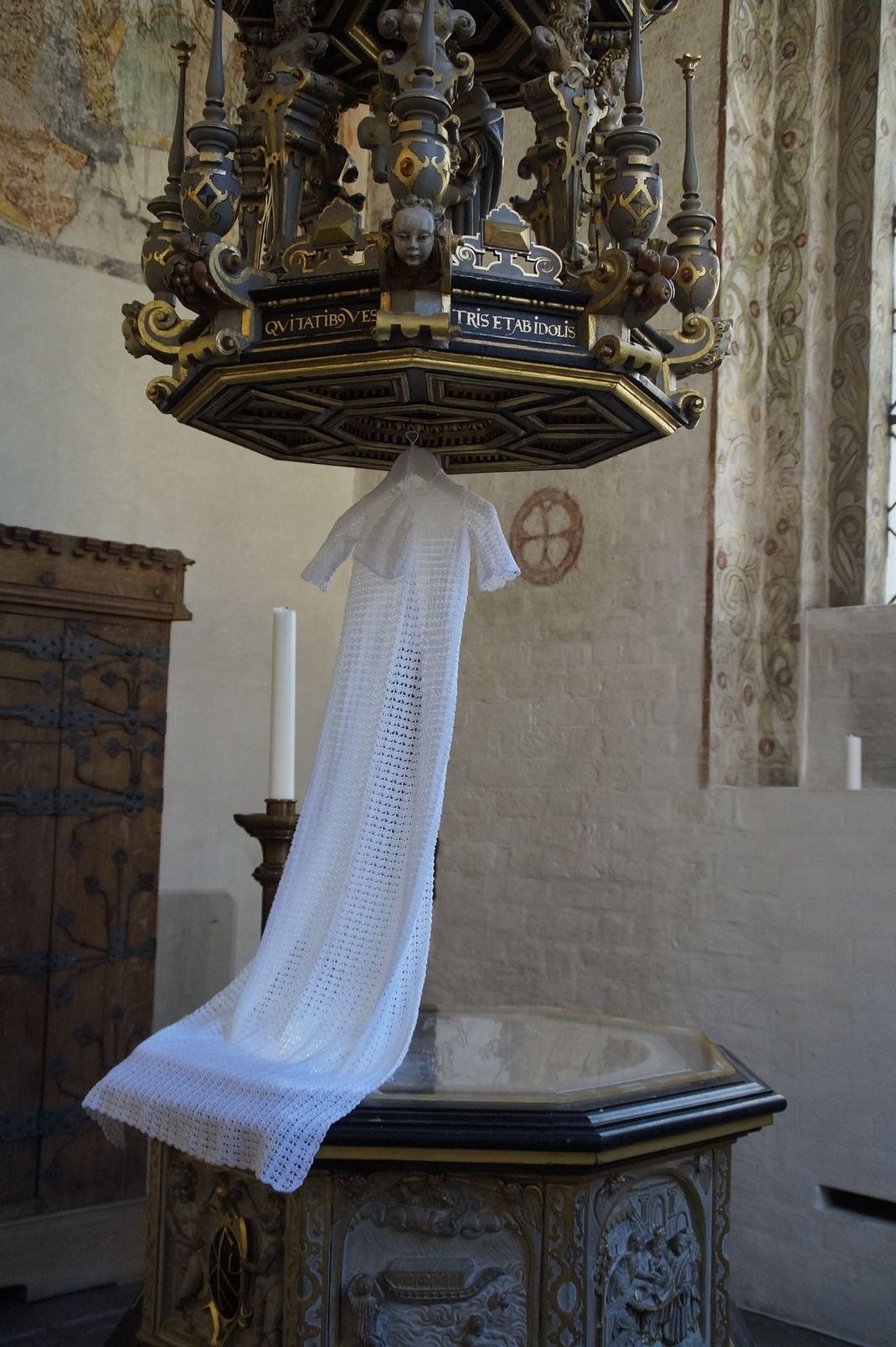 Das Taufkleid der Christen wurde bis zum Weißen Sonntag getragen.