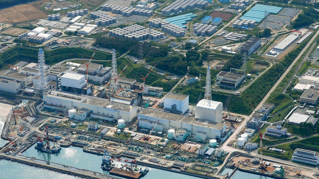 Trotz Fukushima: Japan beschließt Laufzeitverlängerung von Atomreaktoren.