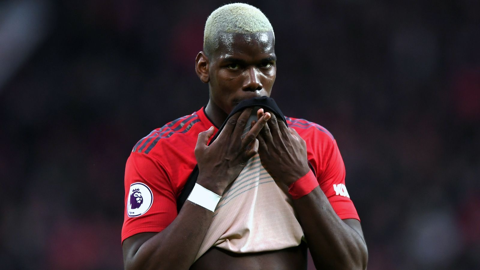 
                <strong>Platz 1 - Paul Pogba (Manchester United)</strong><br>
                22 Prozent der Stimmen
              