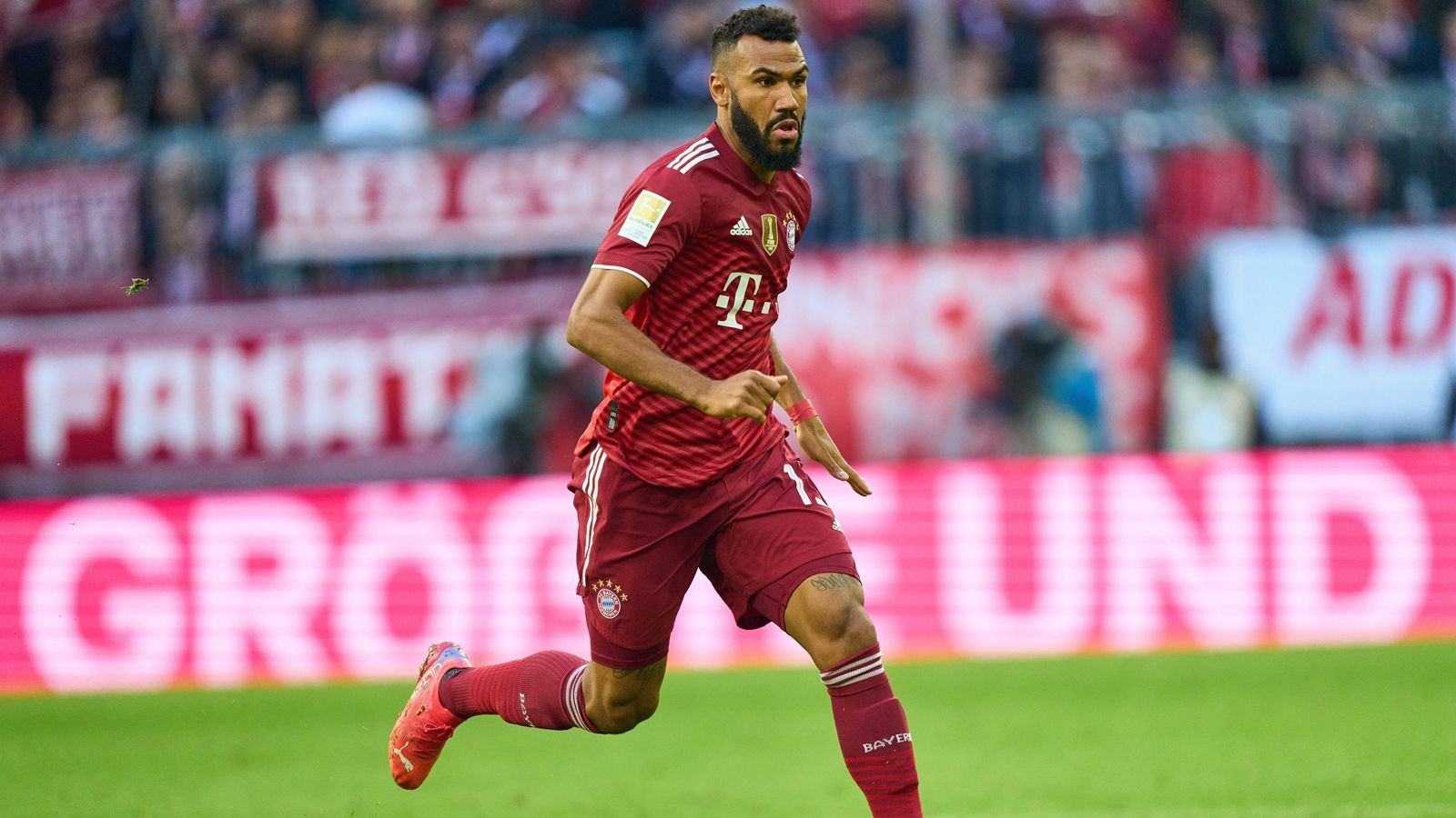 
                <strong>Eric Maxim Choupo-Moting</strong><br>
                Bereitet Tolissos Abseitstreffer gut vor, bleibt ansonsten blass. Keine Bewertung
              