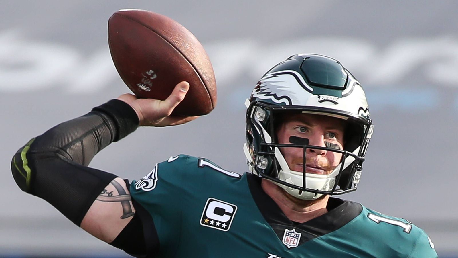 
                <strong>Platz 2: Carson Wentz (Philadelphia Eagles)</strong><br>
                Quote: 7/1
              