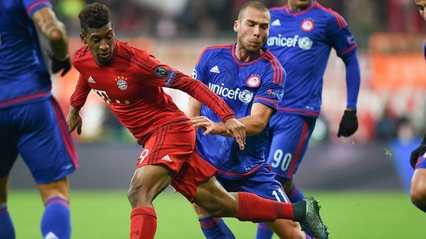 
                <strong>Kingsley Coman</strong><br>
                Kingsley Coman: Kam langsamer in die Gänge als Robben, dafür mit zunehmender Spieldauer immer besser. Bereitete das 2:0 und 3:0 vor. Sorgte für viel Gefahr zunächst auf links dann auf rechts. Musste für sein Tor zum 4:0 kräftig einstecken. ran-Note: 1
              