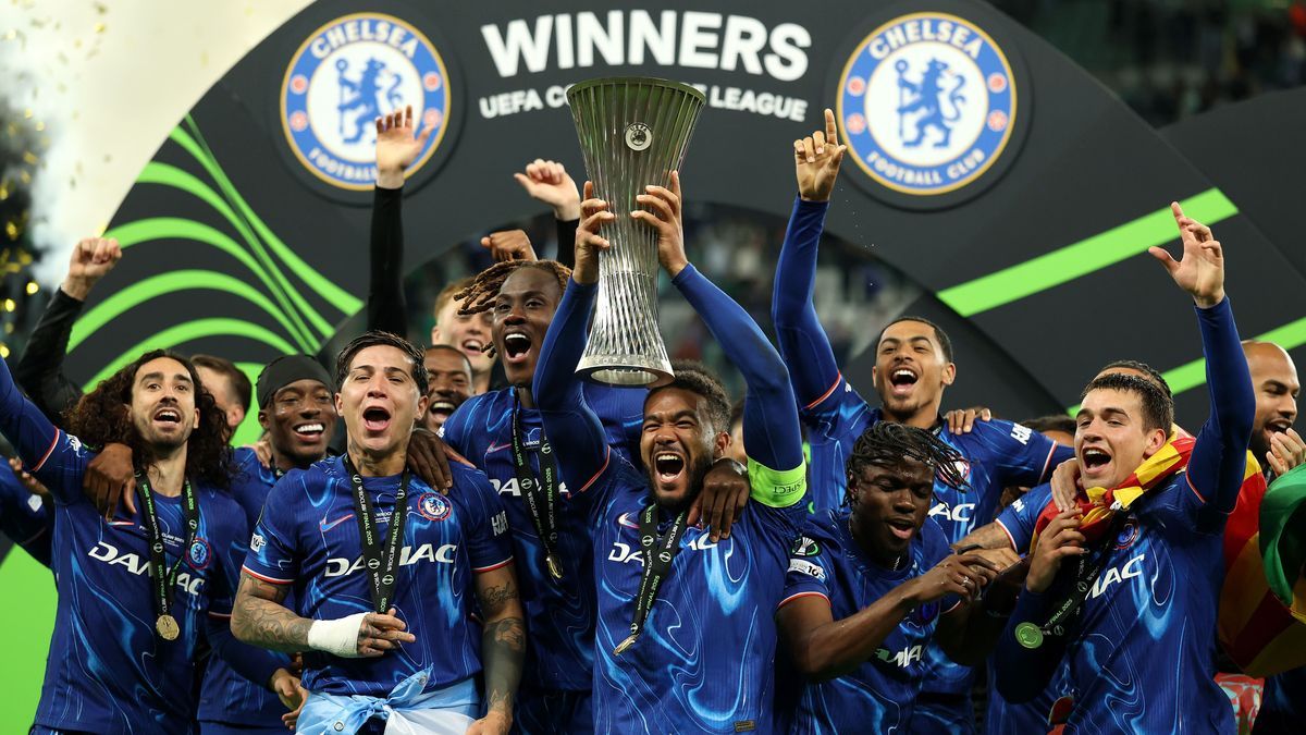 Real Betis Balompie v Chelsea FC - UEFA Conference League Final 2025