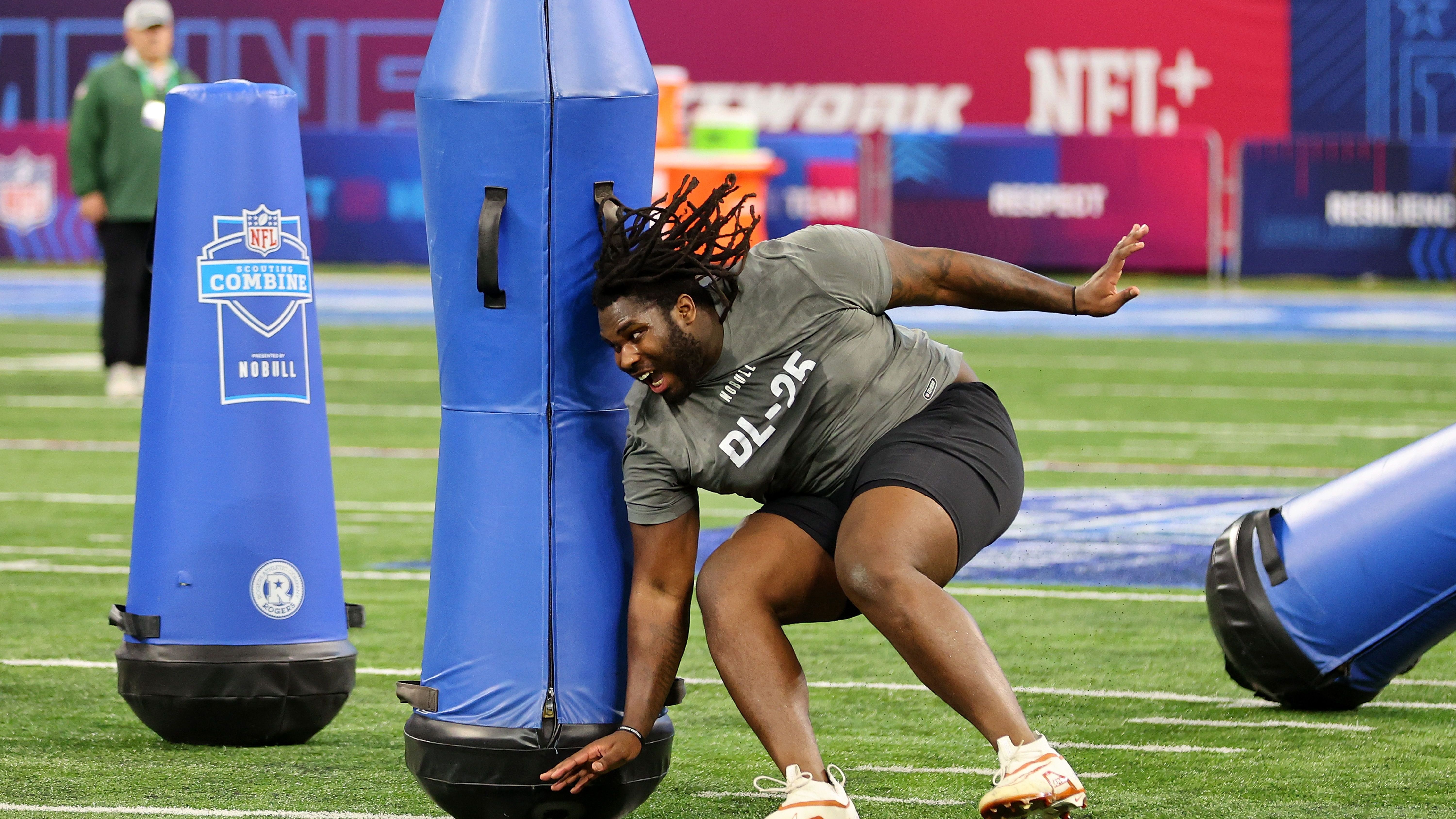 <strong>Tennessee Titans:</strong><br>&nbsp;T'Vondre Sweat (Defensive Tackle) - <strong>164 Kg</strong>