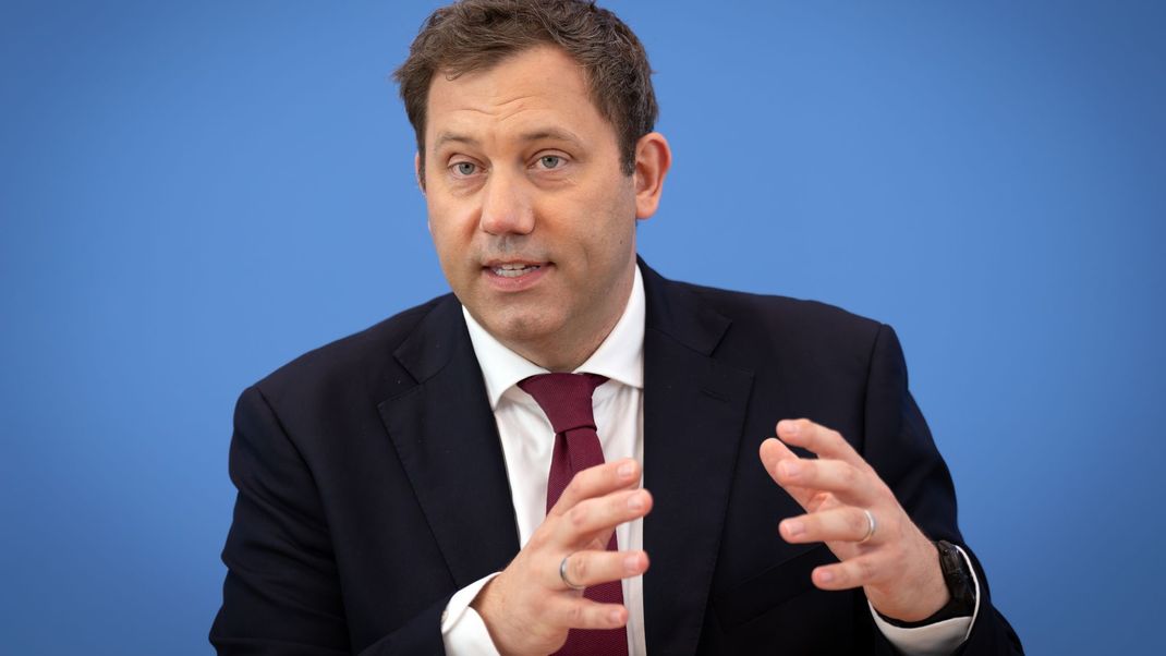 Pressekonferenz Bundesfinanzminister Klingbeil
