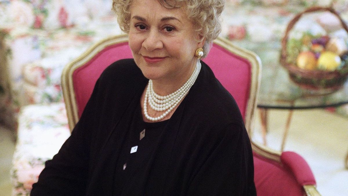 Joan Plowright