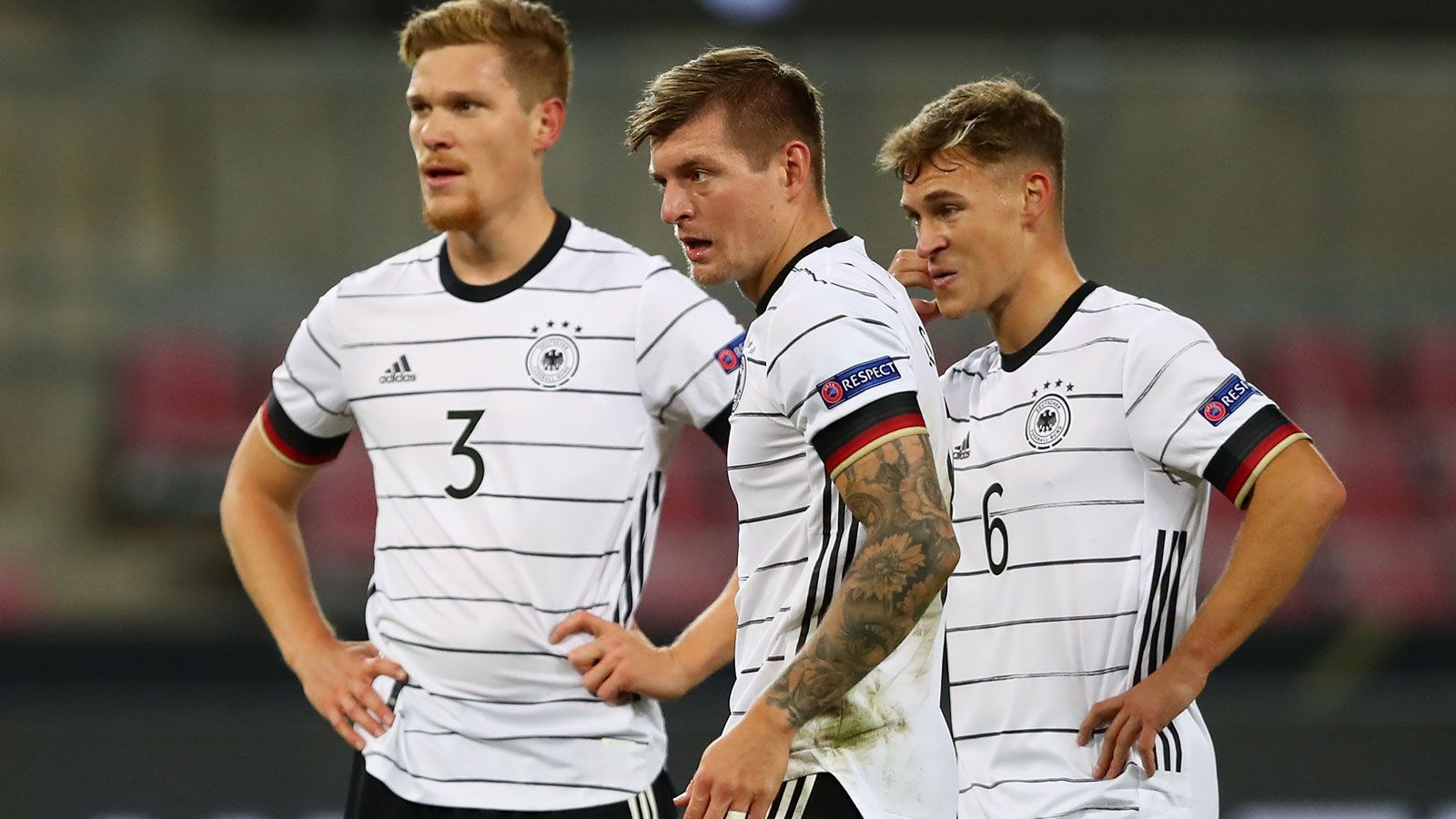 
                <strong>WM-Qualifikation: Gegen wen spielt Deutschland?</strong><br>
                Auf wen trifft die DFB-Elf in der Qualifikation für die Weltmeisterschaft 2022 in Katar? Am 7. Dezember 2020 wissen wir mehr, wenn um 18.00 Uhr in Zürich die Kugeln rollen. Trotz der zuletzt schwachen Leistungen befindet sich die deutsche Nationalmannschaft weiter im Europa-Lostopf 1. ran.de stellt die möglichen Gruppengegner vor.
              