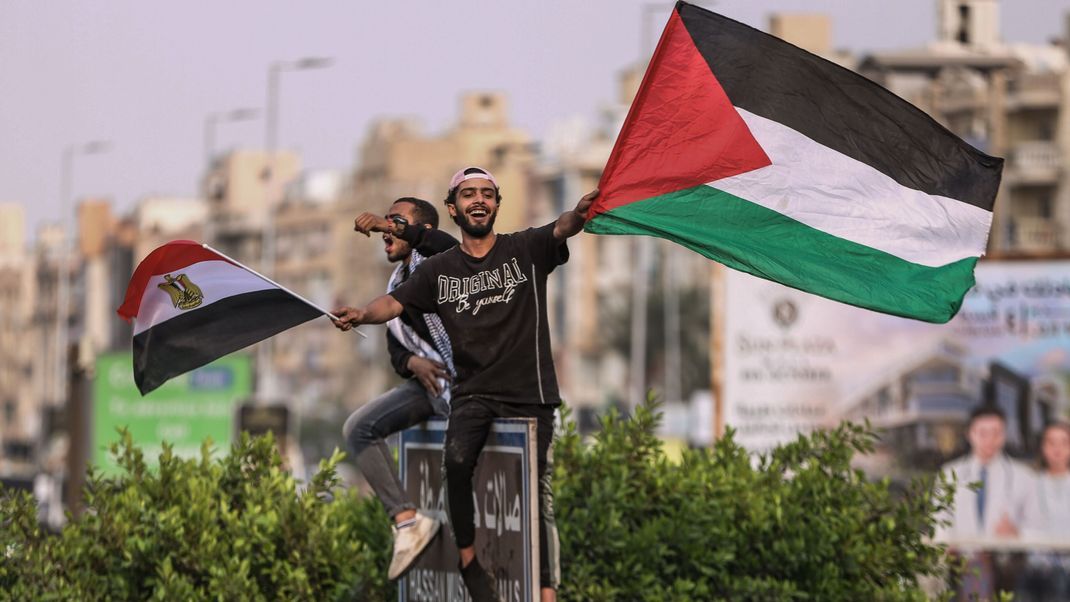 Nach dem Angriff der Hamas auf Israel kann es in Ägypten immer wieder zu pro-palästinensischen und anti-israelischen Demonstrationen kommen. Daher hat das Land seine Teilreisewarnung erweitert.