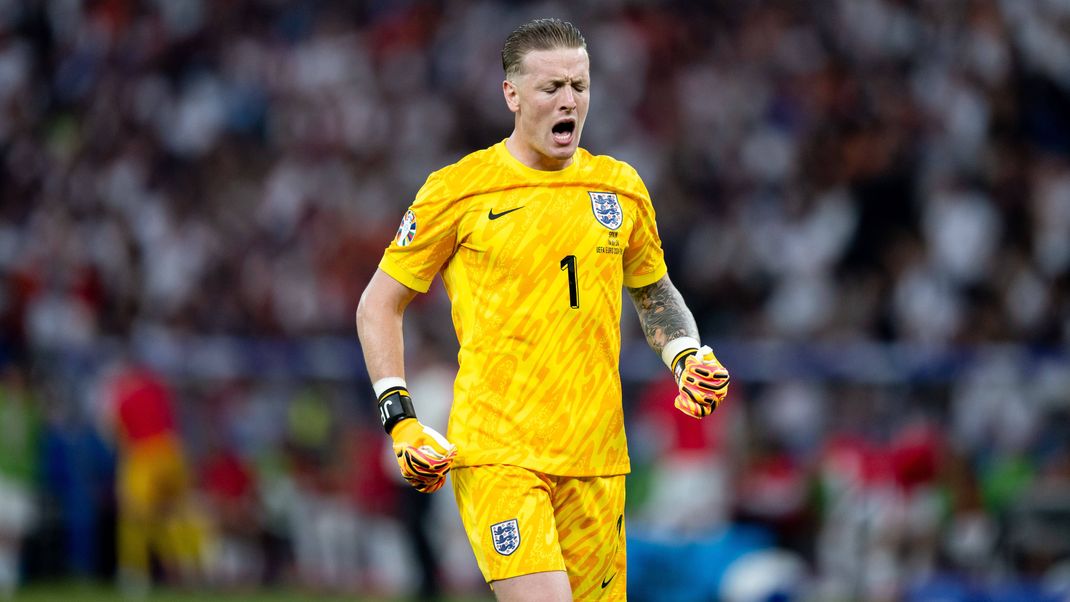 Jordan Pickford (England, 01), GER, Spain (ESP) vs England (ENG), Fussball Europameisterschaft, UEFA EURO, EM, Europameisterschaft,Fussball 2024, Final, 14.07.2024 GER, Spain (ESP) vs England (ENG), Fussball Europameisterschaft, UEFA EURO 2024, Final, 14.07.2024 Berlin *** Jordan Pickford England, 01 , GER, Spain ESP vs England ENG , European Football Championship, UEFA EURO 2024, Final, 14 07 2024 GER, Spain ESP vs England ENG , European Football Championship, UEFA EURO 2024, Final, 14 07 2024 Berlin Copyright: xEibner-Pressefoto Memmlerx EP_MMR