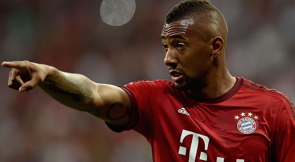 
                <strong>Jerome Boateng</strong><br>
                Jerome Boateng: Unglaublich, was dieser Mann mittlerweile für Pässe spielt: Genialer 50-Meter-Pass auf Müller zum 1:0. Genialer 70-Meter-Pass auf Lewandowski zum 3:1 – und das auch noch mit links! Der Mann des Spiels. ran-Note: 1
              