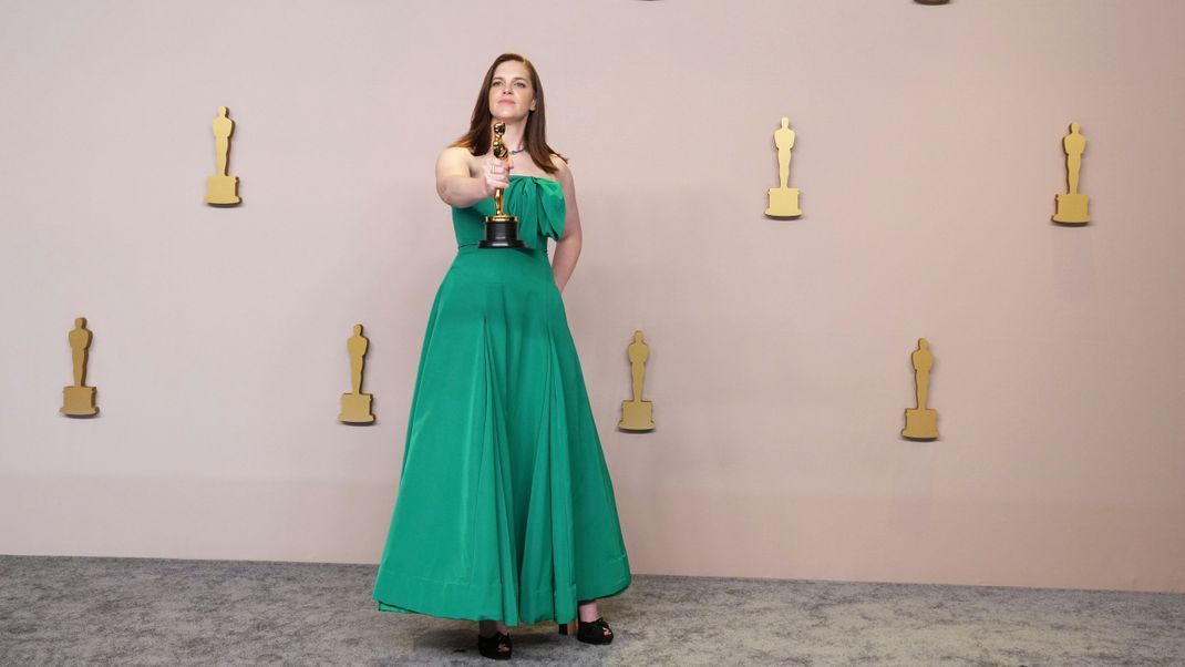 Jennifer Lame gewinnt den Oscar für den "besten Filmschnitt".