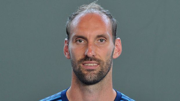 
                <strong>Tom Starke</strong><br>
                Tom Starke: Der Vertrag von Tom Starke läuft in diesem Sommer aus und es erscheint mehr als unwahrscheinlich, dass dieser im Sommer noch einmal verlängert wird. Der dritte Torwart ist mittlerweile 35 Jahre alt. 
              